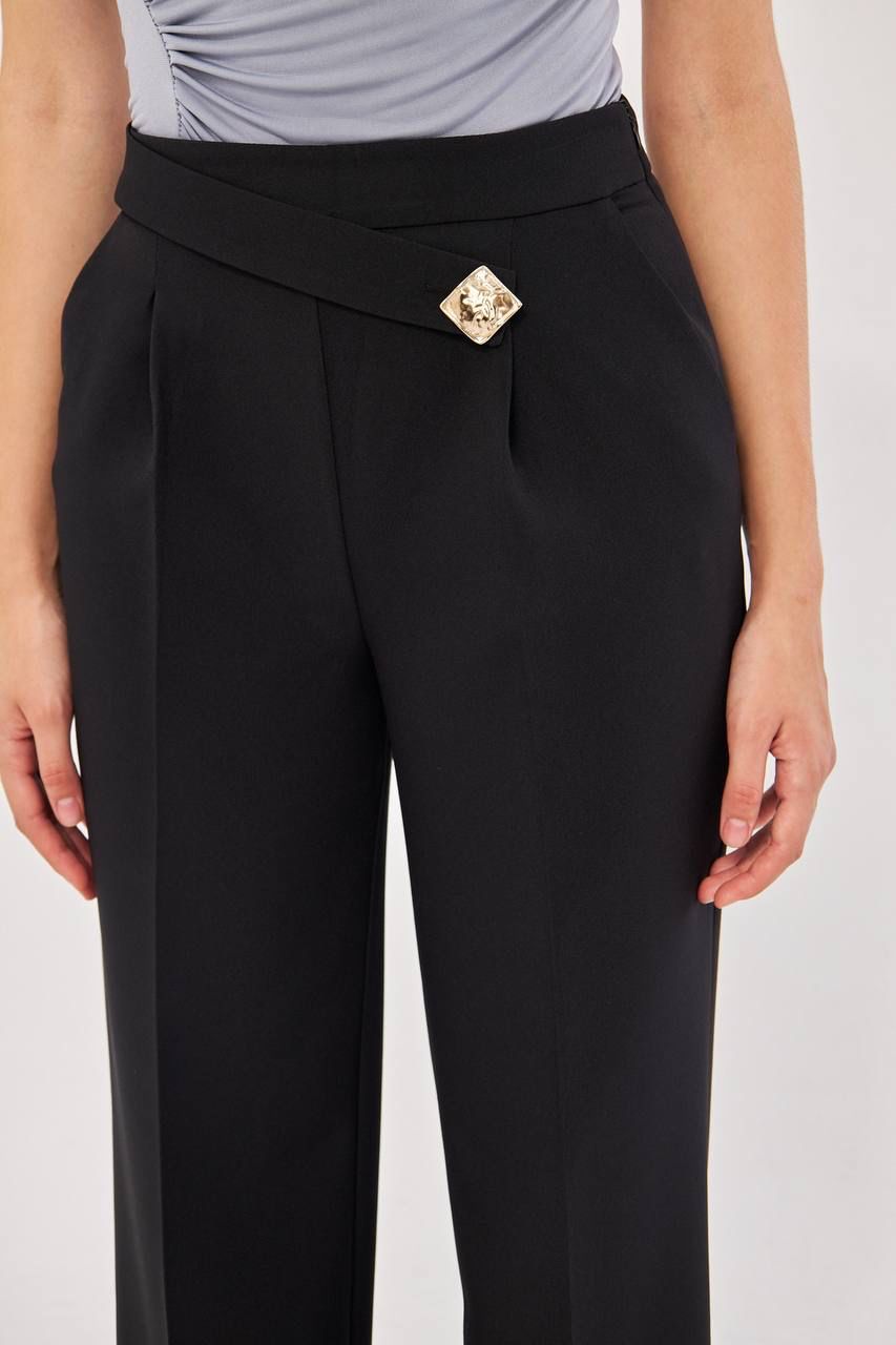 Pantalon tailleur femme – Noir élégant 2