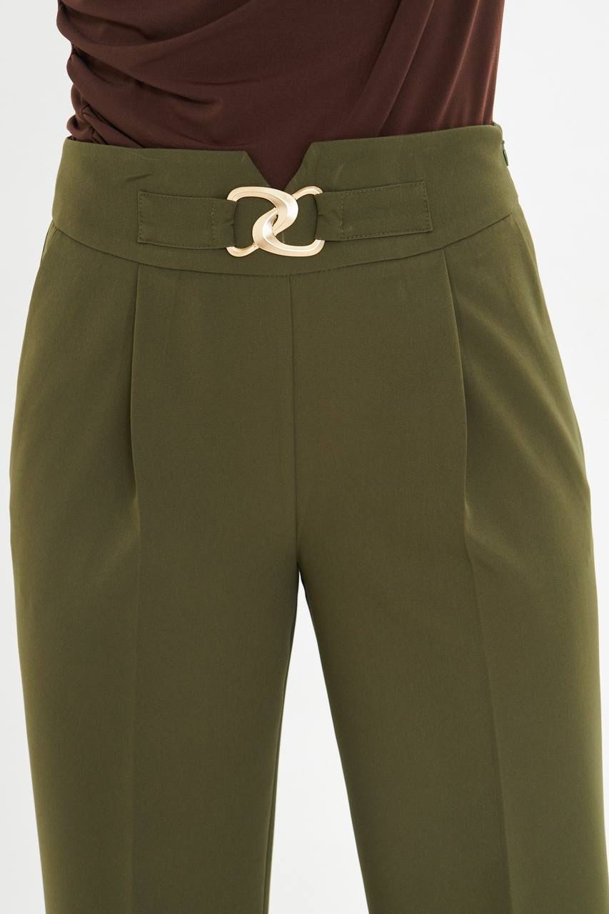 Pantalon tailleur femme – Vert olive élégant